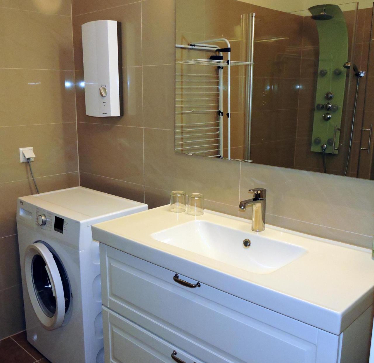 215 Apartment Wien 4-6 Pers 42M2 클라겐푸르트 외부 사진